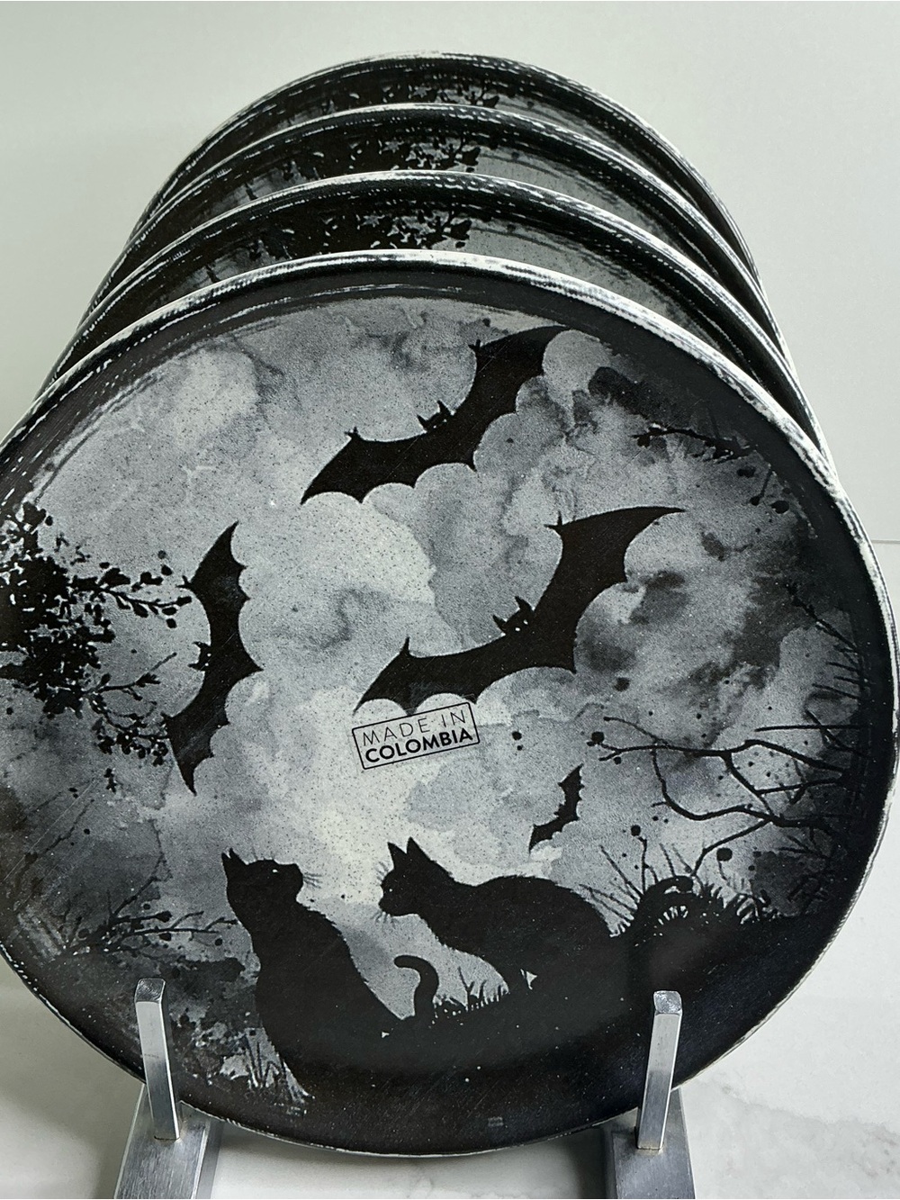 4 Corona Halloween Salad/Dessert Plates Cats & Bats 8.5” Made In Colombia New